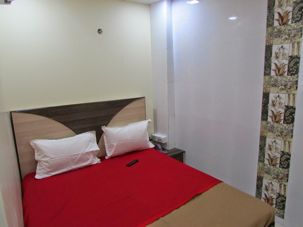 Royal Annex Hotel Mumbai Phòng bức ảnh