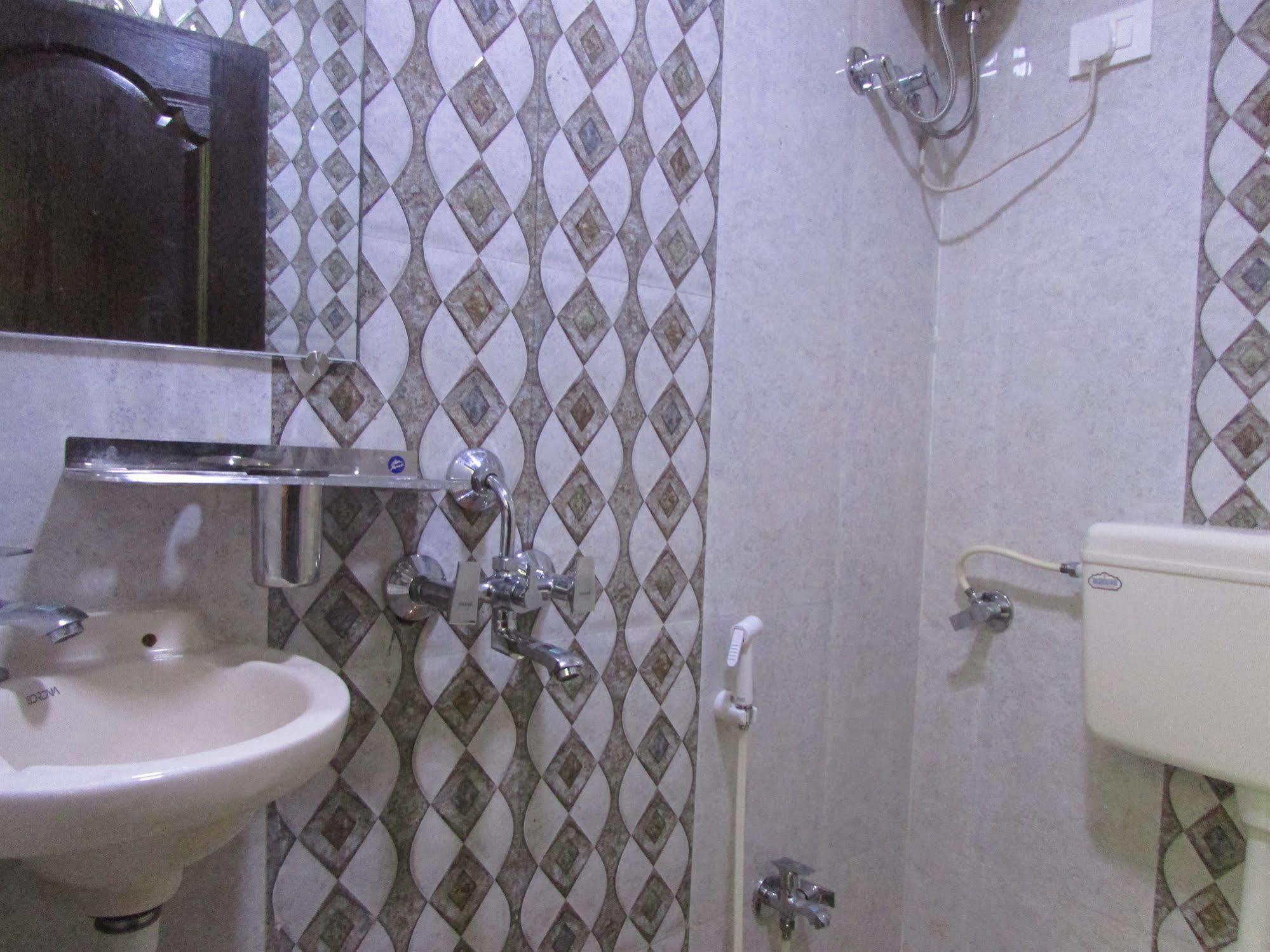 Royal Annex Hotel Mumbai Ngoại thất bức ảnh