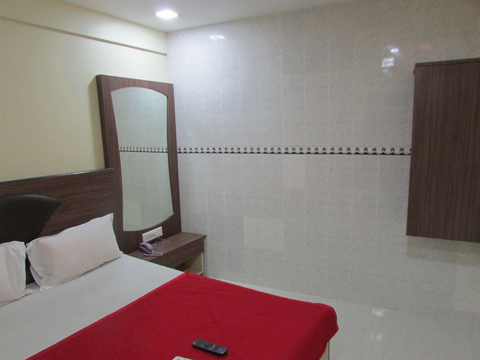 Royal Annex Hotel Mumbai Ngoại thất bức ảnh